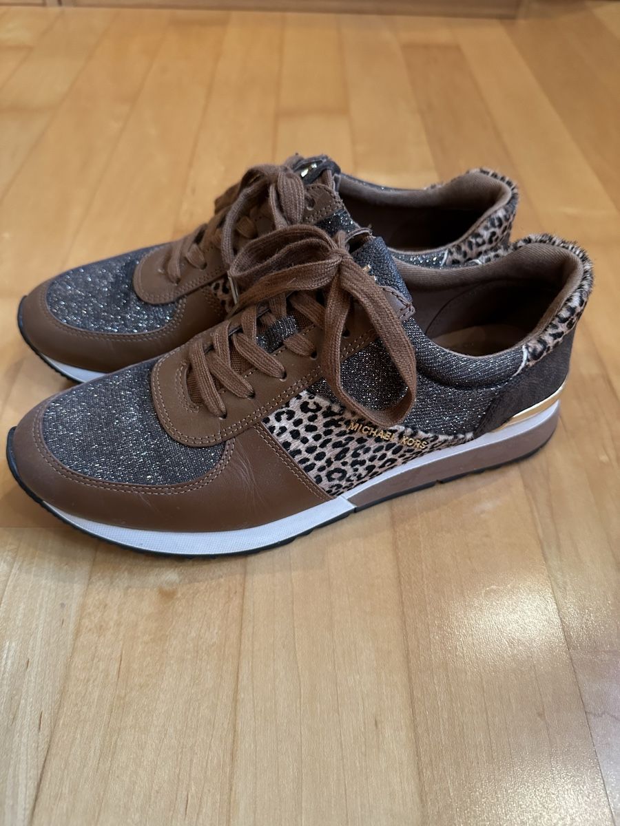 Michael Kors Scarpe da donna: Michael Kors Sneaker NP 200 CHF – Usato da Luzern venduto da ariazalea