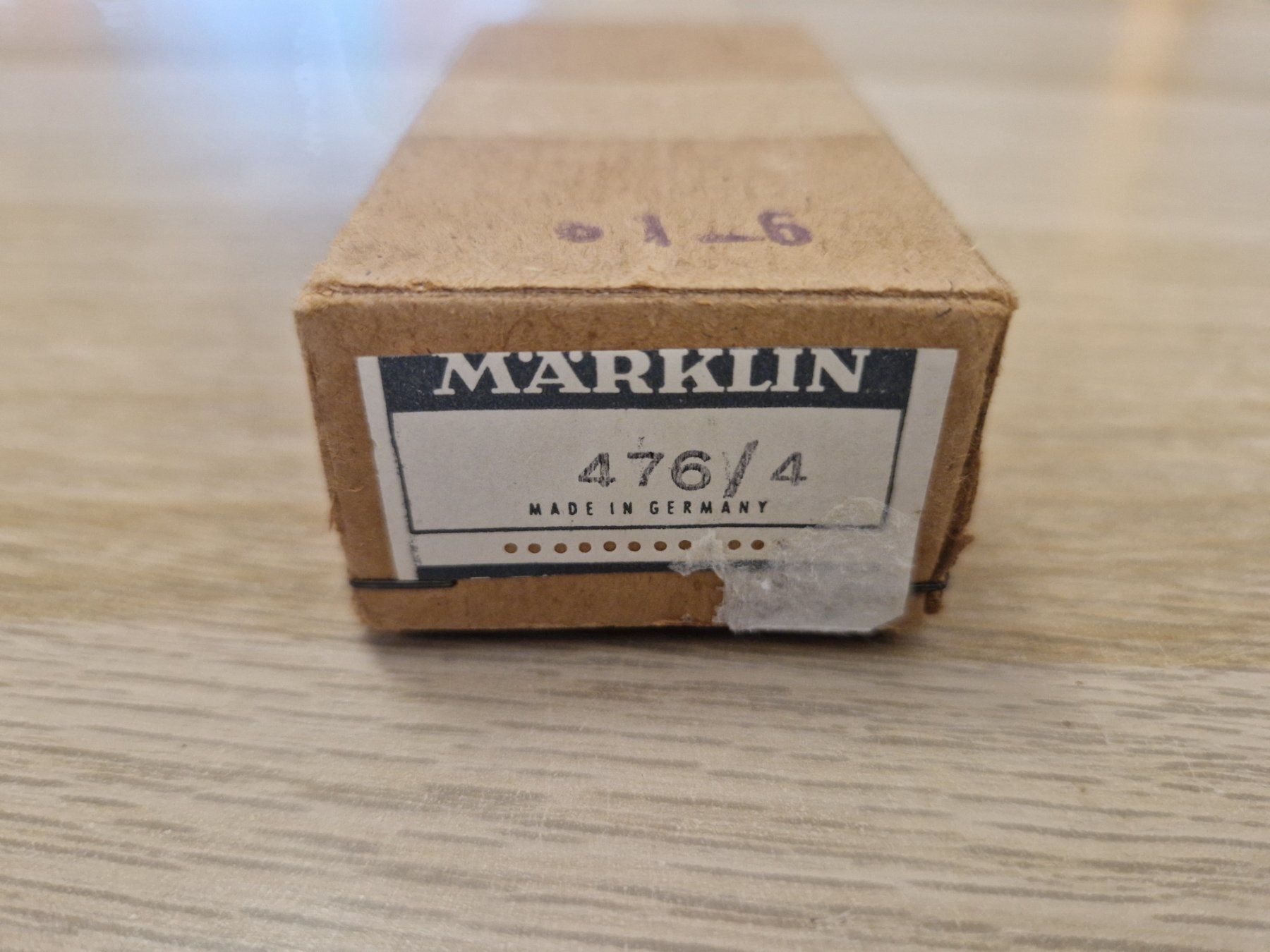 Märklin Modellini di ferrovie: Märklin 476/4 Schaltpult – Usato da St-Aubin-Sauges venduto da tantome 1