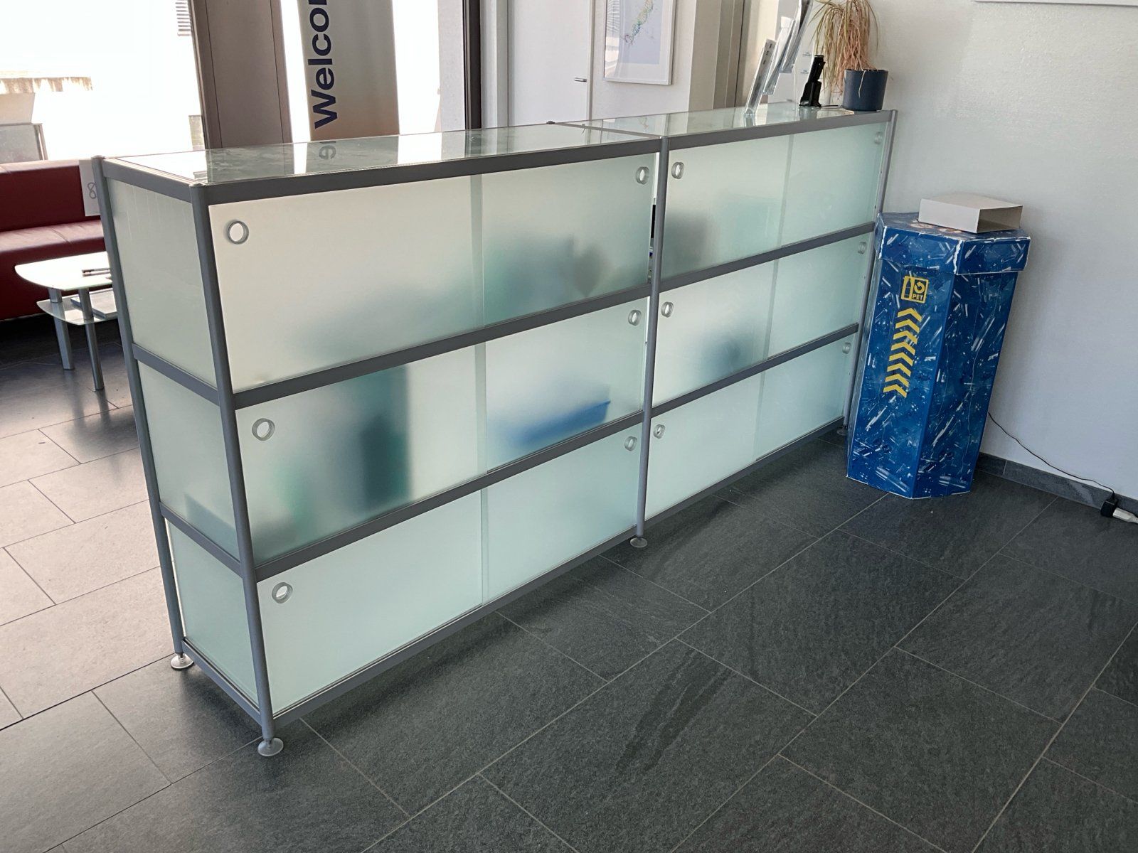 Cassettiere: Lobbymöbel – Usato da Zürich venduto da PIPM_Switzerland 2