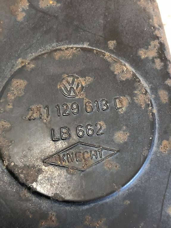 Toutes les pièces auto: VW-Ölbadluftfilter VW Bus T2a – D'occasion à Fisibach par Goldcoast4215 3