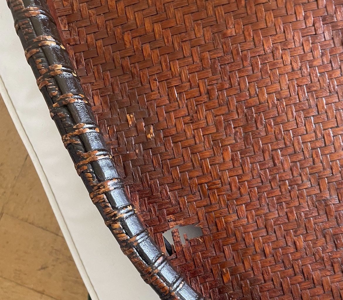 Sgabelli: Ottoman mit altem chinesischem Tablett – Usato da Zürich venduto da beyond11 5