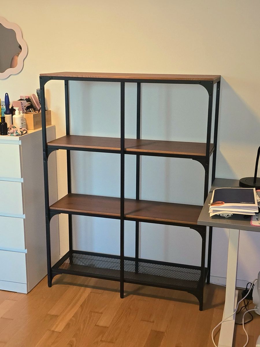 Regale: IKEA FJÄLLBO – Gebraucht aus Dietikon von clearxsight
