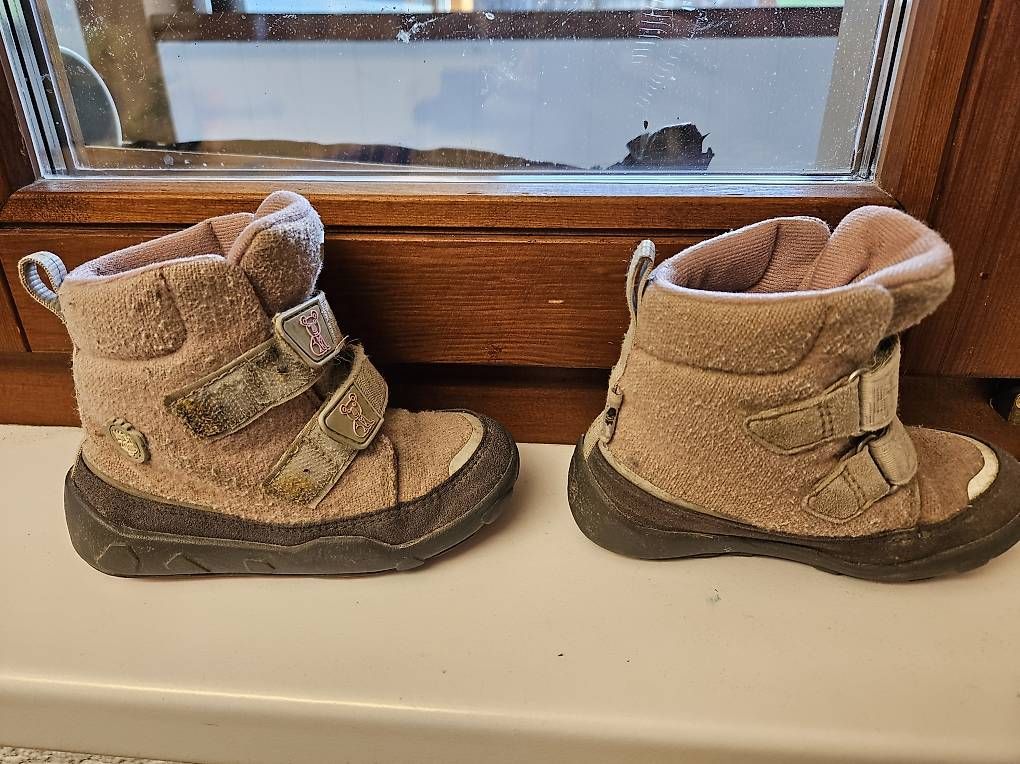 Scarpe per ragazzi: Winterstiefel Grösse 24 Affenzahn  – Usato da Elfingen venduto da WhyWHY