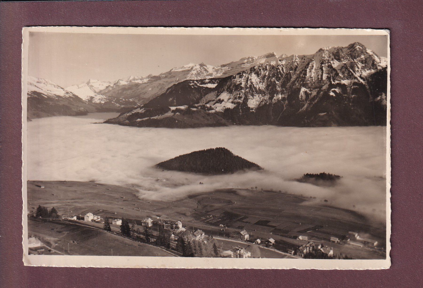 Cartes postales: LEYSIN - Chamossaire - 1954 – D'occasion à Pully par nicecards