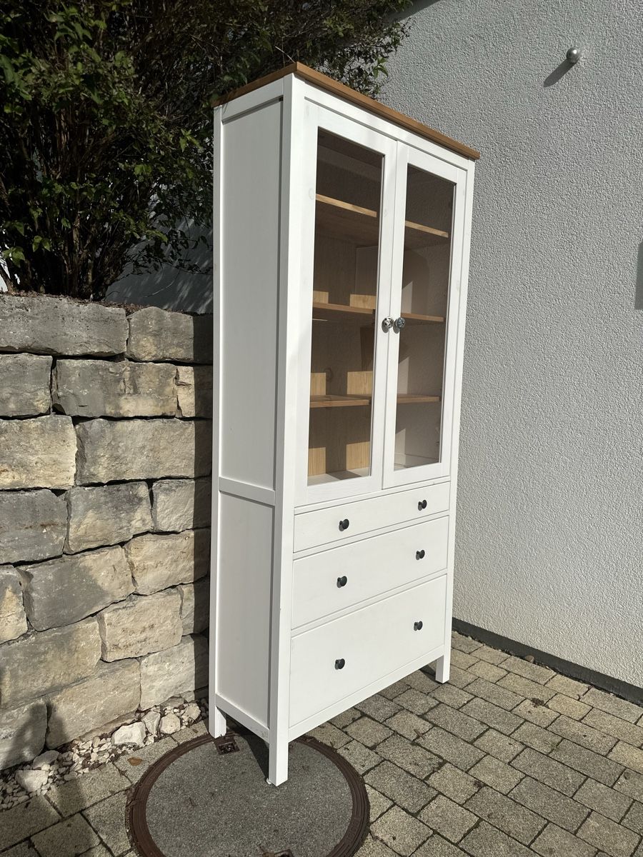 Vetrine: Ikea HEMNES Vitrine – Usato da Diessenhofen venduto da Ibrahim_dndr 1