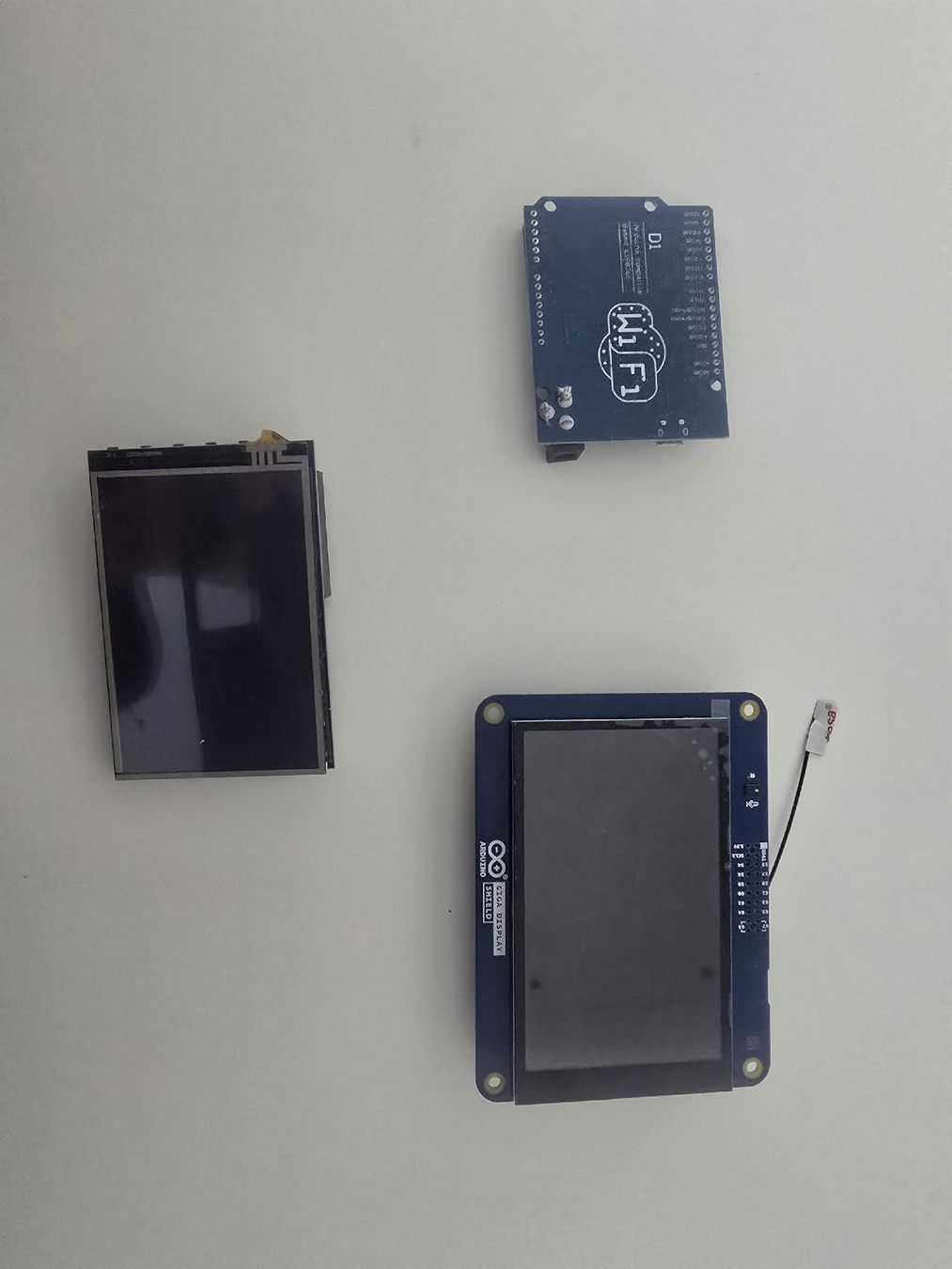 Arduino Giga R1 + D1 Wifi + HDMI LCD Toutch Controller (Gebraucht) in ...