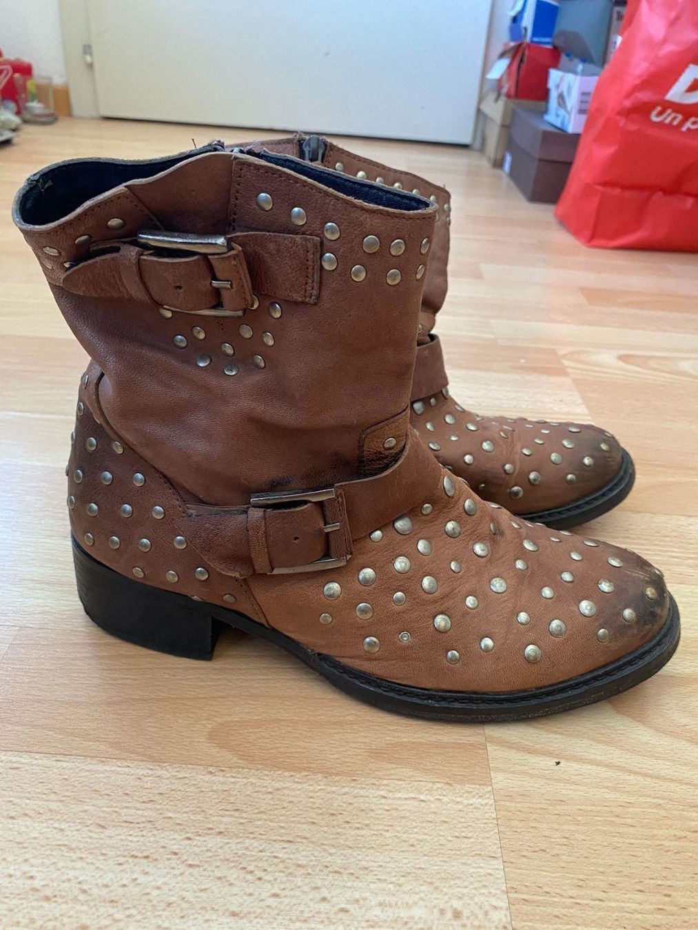 Scarpe da donna: Gamloong Stiefeletten – Usato da Bern venduto da jbern3012 1