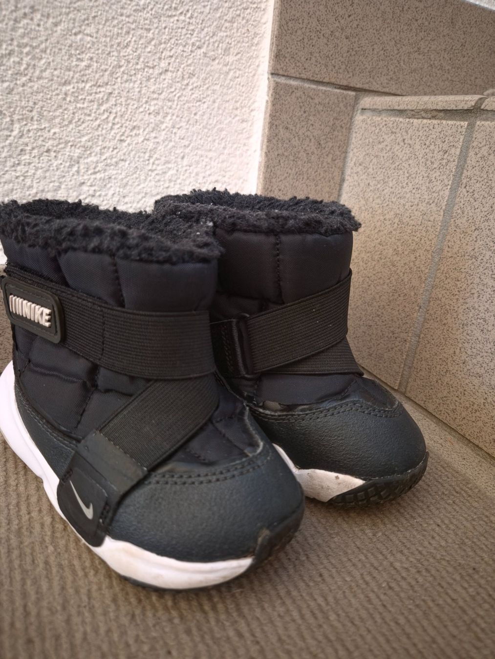 Nike Scarpe per ragazzi: Baby Nike Winterboots – Nuovo (secondo la descrizione) da Villars-sur-Glâne venduto da Thalimey 1