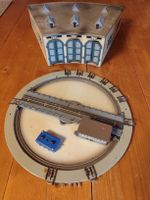 Märklin H0 Set: Ringlokschuppen 7028 + Drehscheibe 410 NG