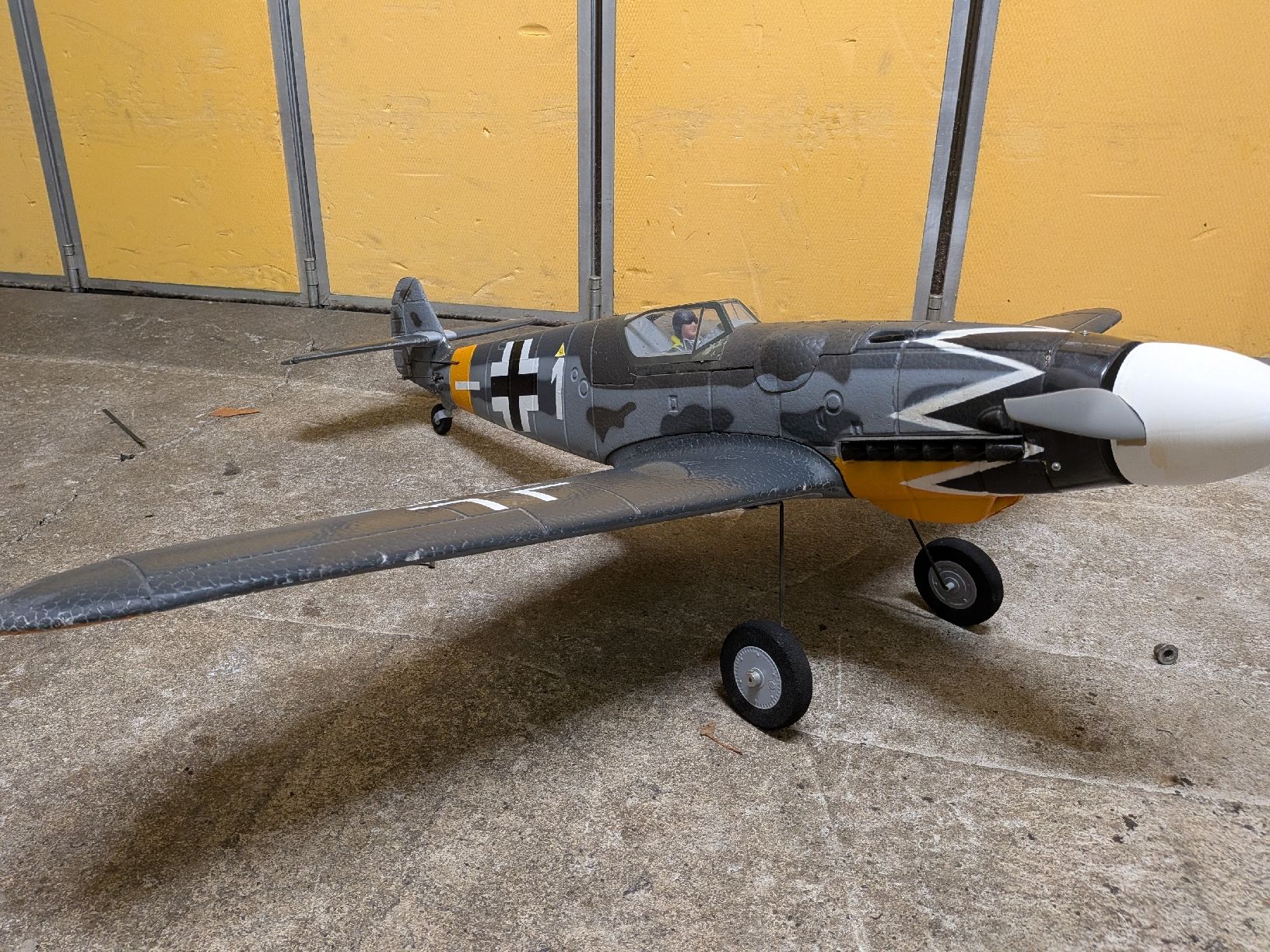 Modellismo RC: RC Modellflugzeug Messerschmitt Bf 109 Parkzone – Usato da Altstätten SG venduto da Spatz4532 2