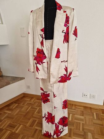 Hosenanzug Satin Blazer Zara Floral beige  Gr.L Hose XL