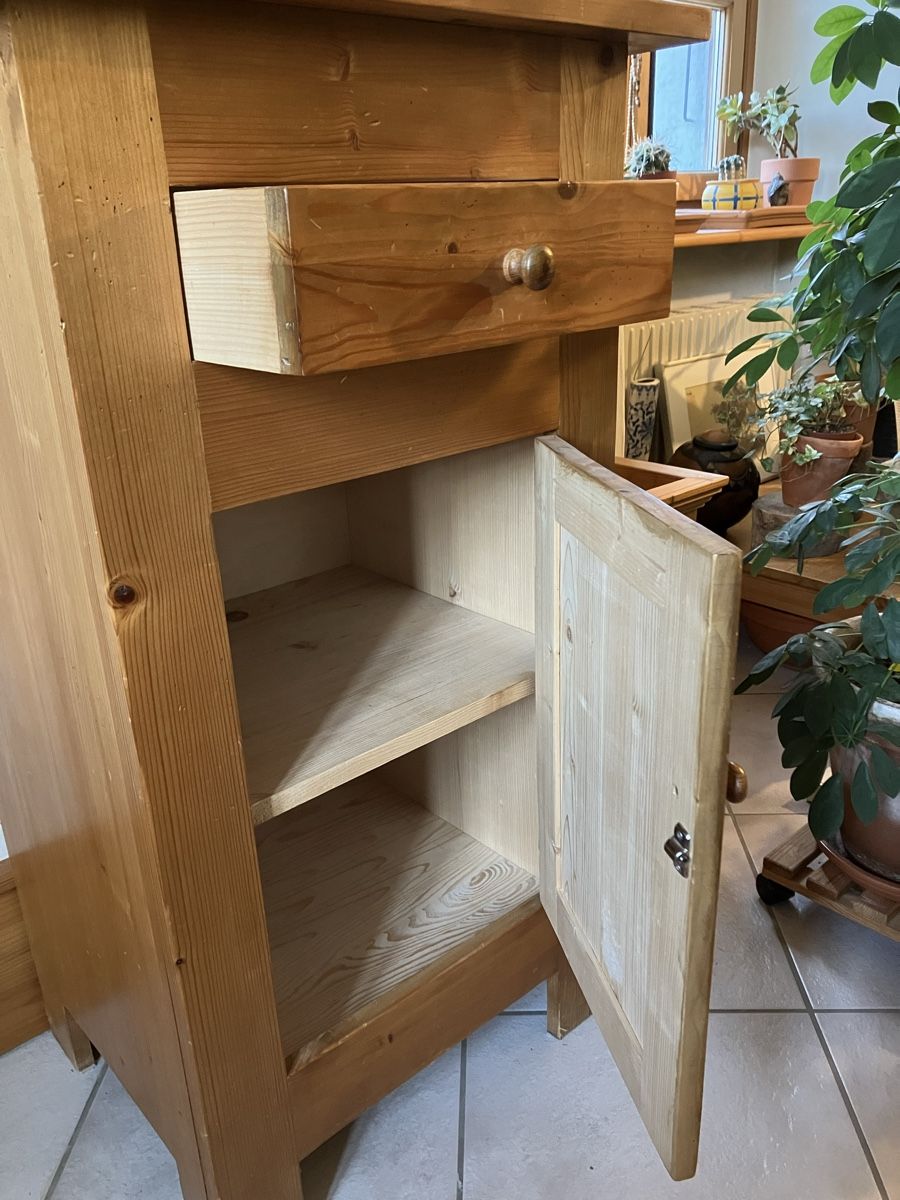 Cassettiere: Commode * En bois – Usato da St-Triphon venduto da chamaclinea 1