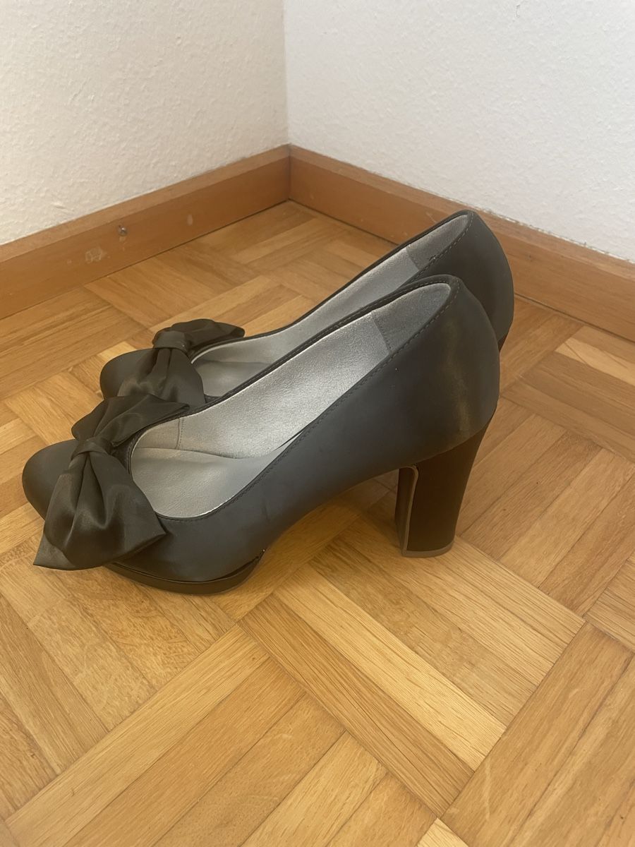 Scarpe da donna: Plateau Pumps – Usato da Horn venduto da Jronimo 3