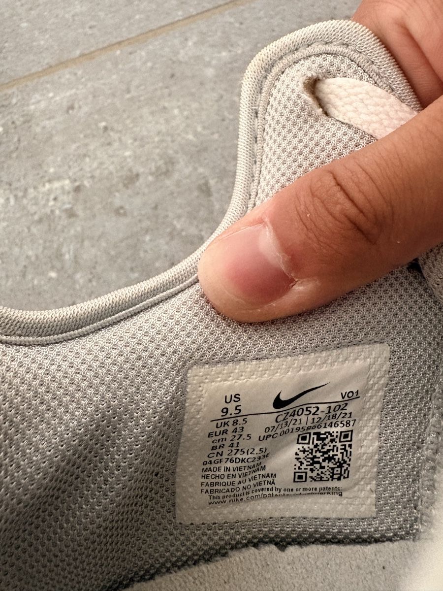 Nike Herrenschuhe: Nike Air Schuhe US 9.5 – Gebraucht aus Seengen von Matrix2020 6