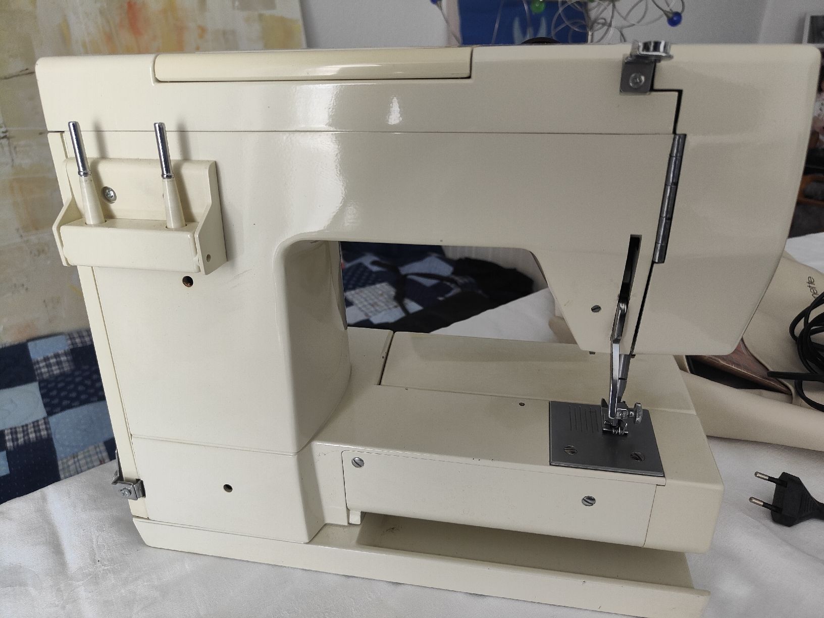 Bernina Macchine da cucire: bernette 930 – Usato da Degersheim venduto da Kaschmir 3