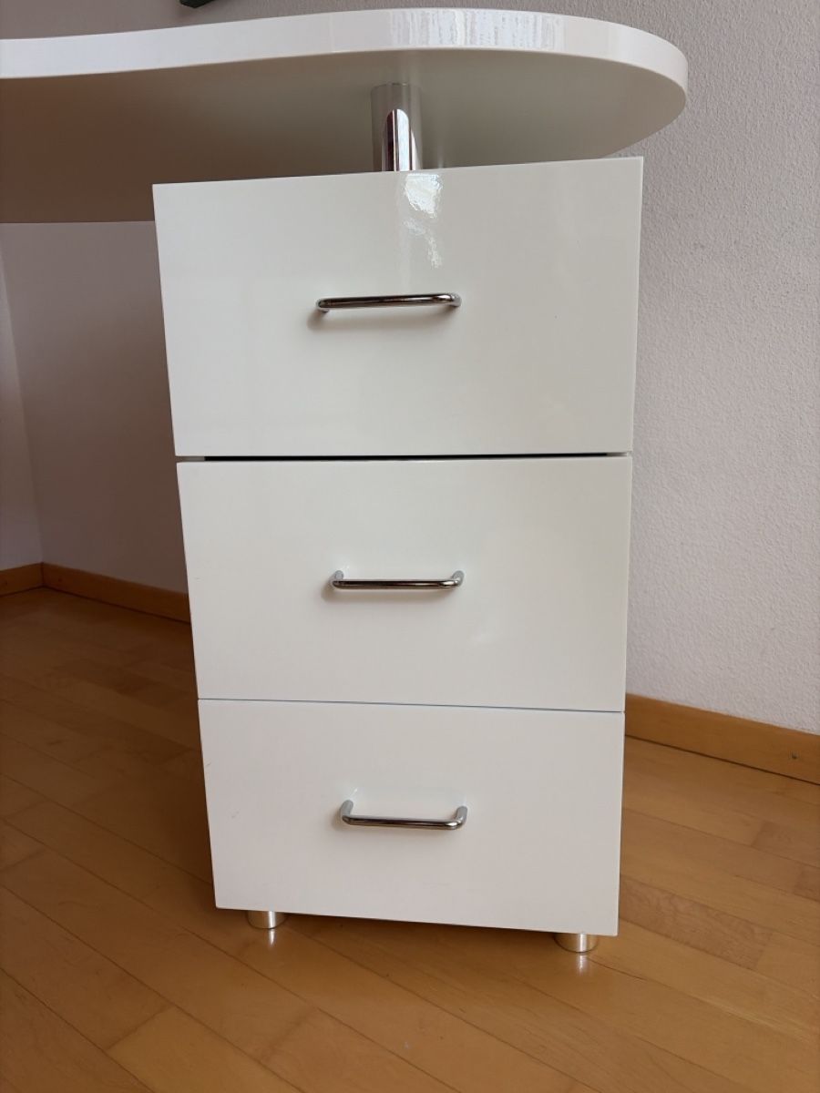 Scrivanie: Designer Schreibtisch – Usato da Freidorf TG venduto da ibipatria 2