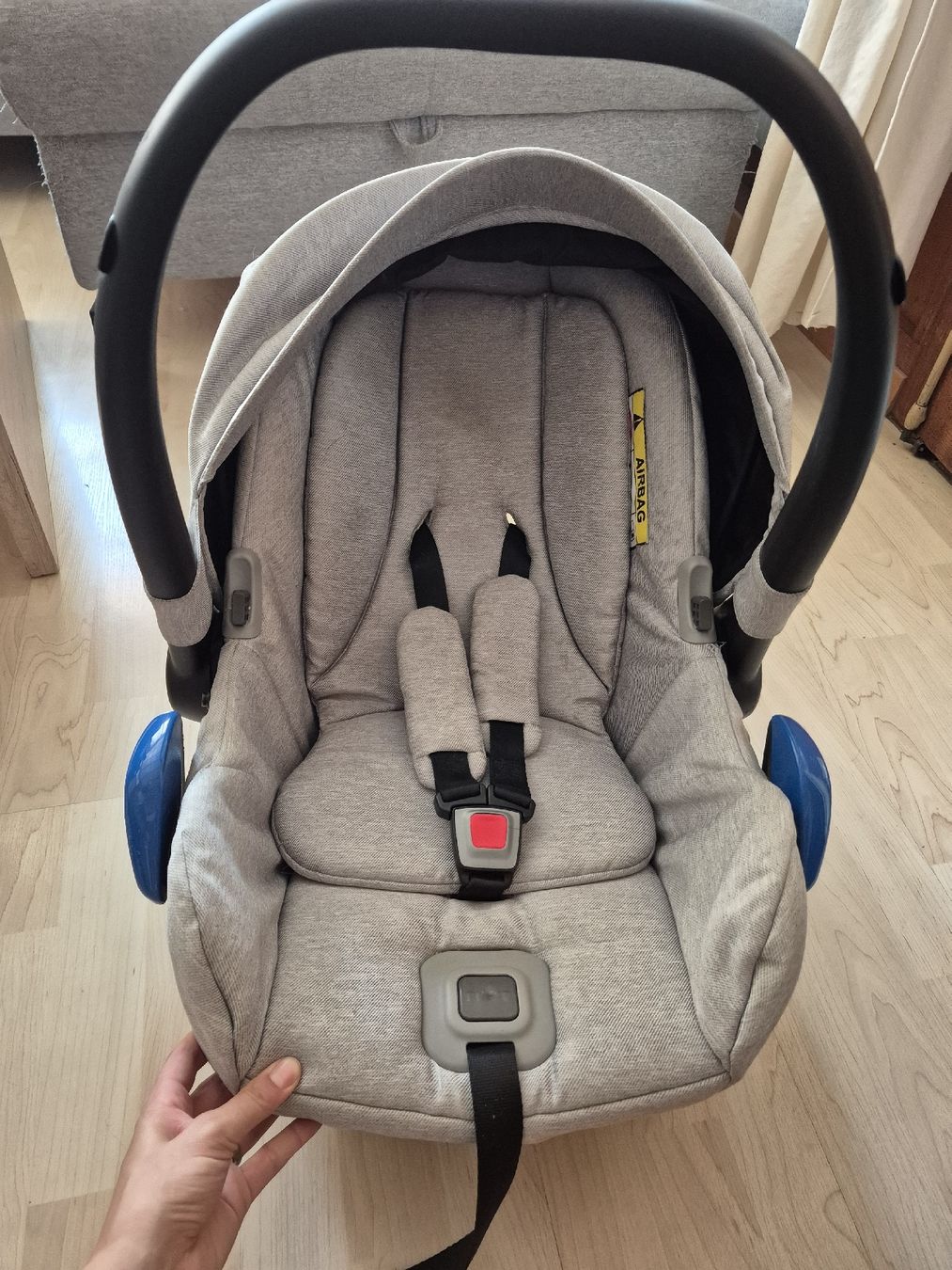 Seggiolini per auto: Avionaut Kite Babyschale – Usato da Buttisholz venduto da sil_89fs