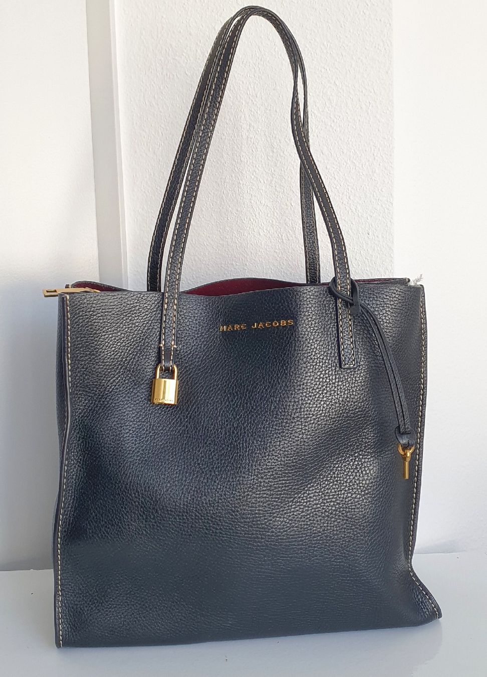 Marc Jacobs Borse da donna: Marc Jacobs Leder Cadena Padlock Tote Bag Handtasche – Usato da Niederteufen venduto da Mira_72