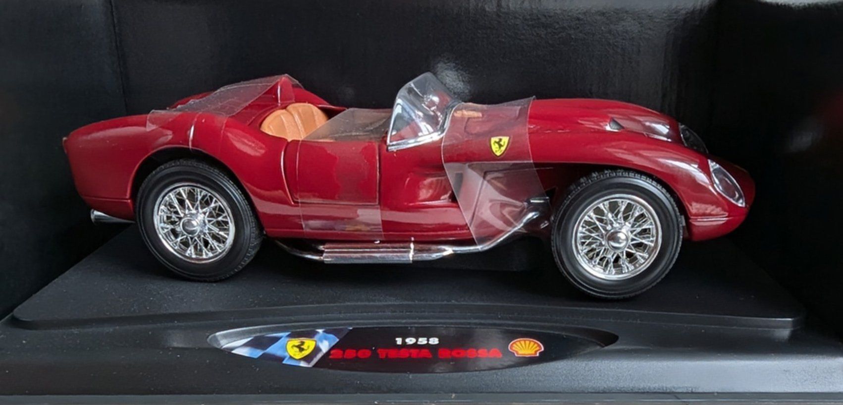 Modellini d'auto: Ferrari 250 Testa Rossa 1958, "Collezione Classico" v. Shell – Nuovo e nell'imballaggio originale da Olten venduto da VanishingPoint.71