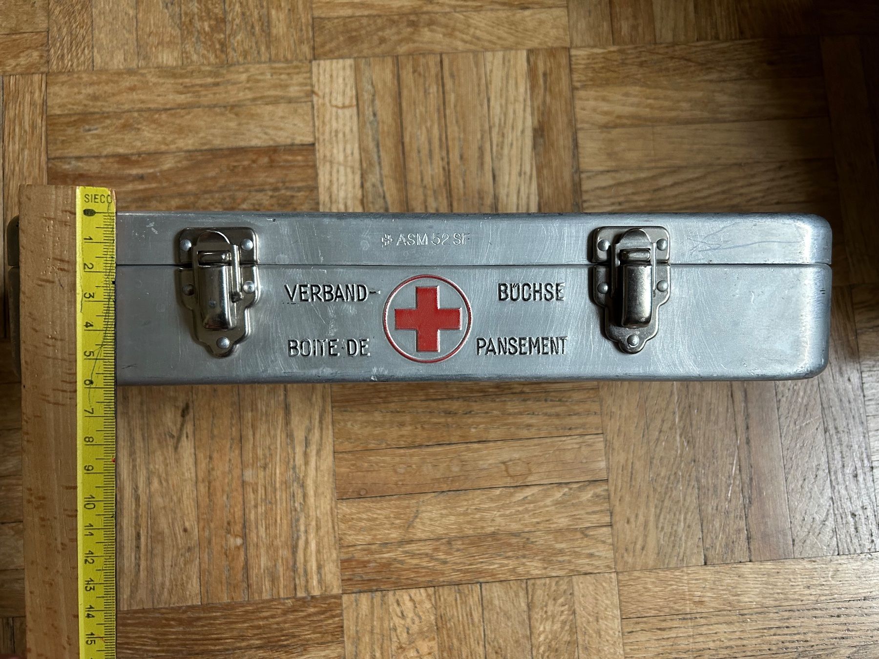 Kit di pronto soccorso: Verband-Büchse Schweizer Militär – Usato da Bern venduto da Wuno99