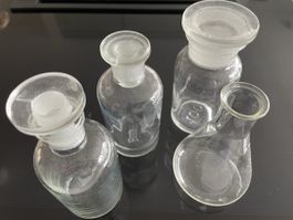 4 Glasflaschen, Apothekerflaschen, Vintage
