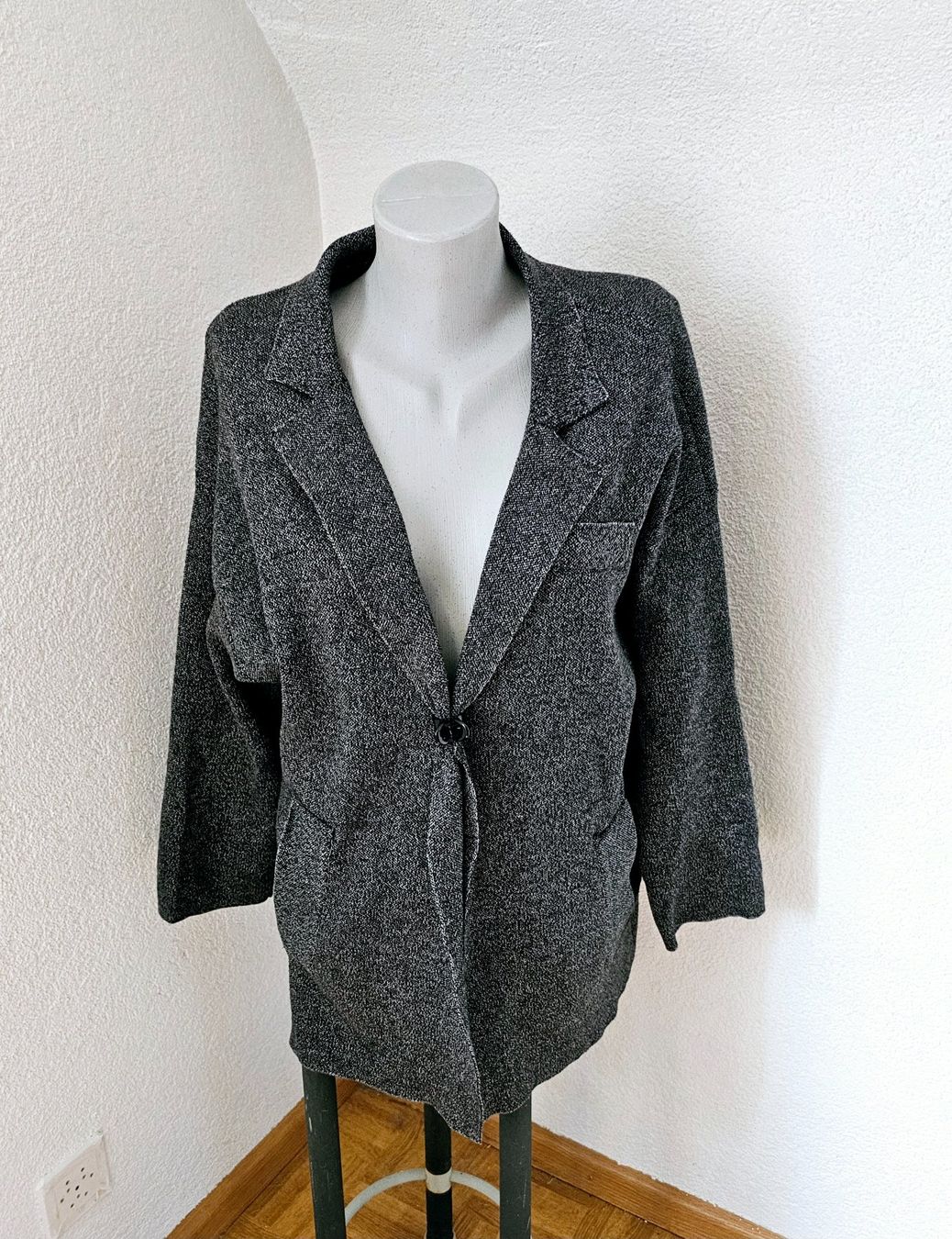 Zara Jacken: ZARA Knit schöne Jacke / Mänteli Gr. S Oversize – Gebraucht aus Füllinsdorf von Sunnebliemli7 4
