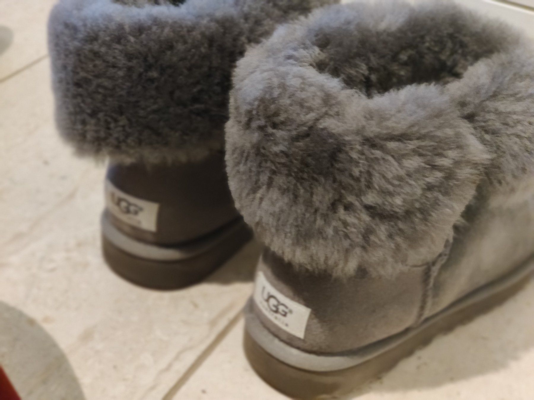 Ugg Scarpe da donna: UGG 38 neu – Nuovo (secondo la descrizione) da Dübendorf venduto da vas_69xt 2