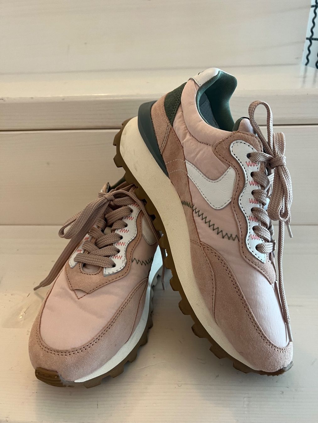 Scarpe da donna: Sneakers Voile Blanche – Usato da Hausen AG venduto da Jean1968