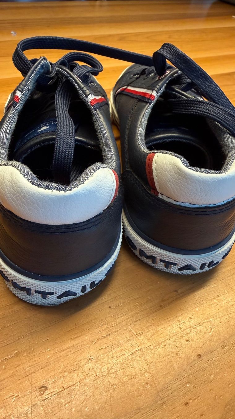Tom Tailor Scarpe da uomo: Tom Tailor Sneakers, dunkelblau – Usato da Adligenswil venduto da swisstra 2