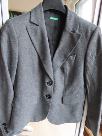 Zeitloser Blazer von Benetton in dunkelgrau Gr. 36