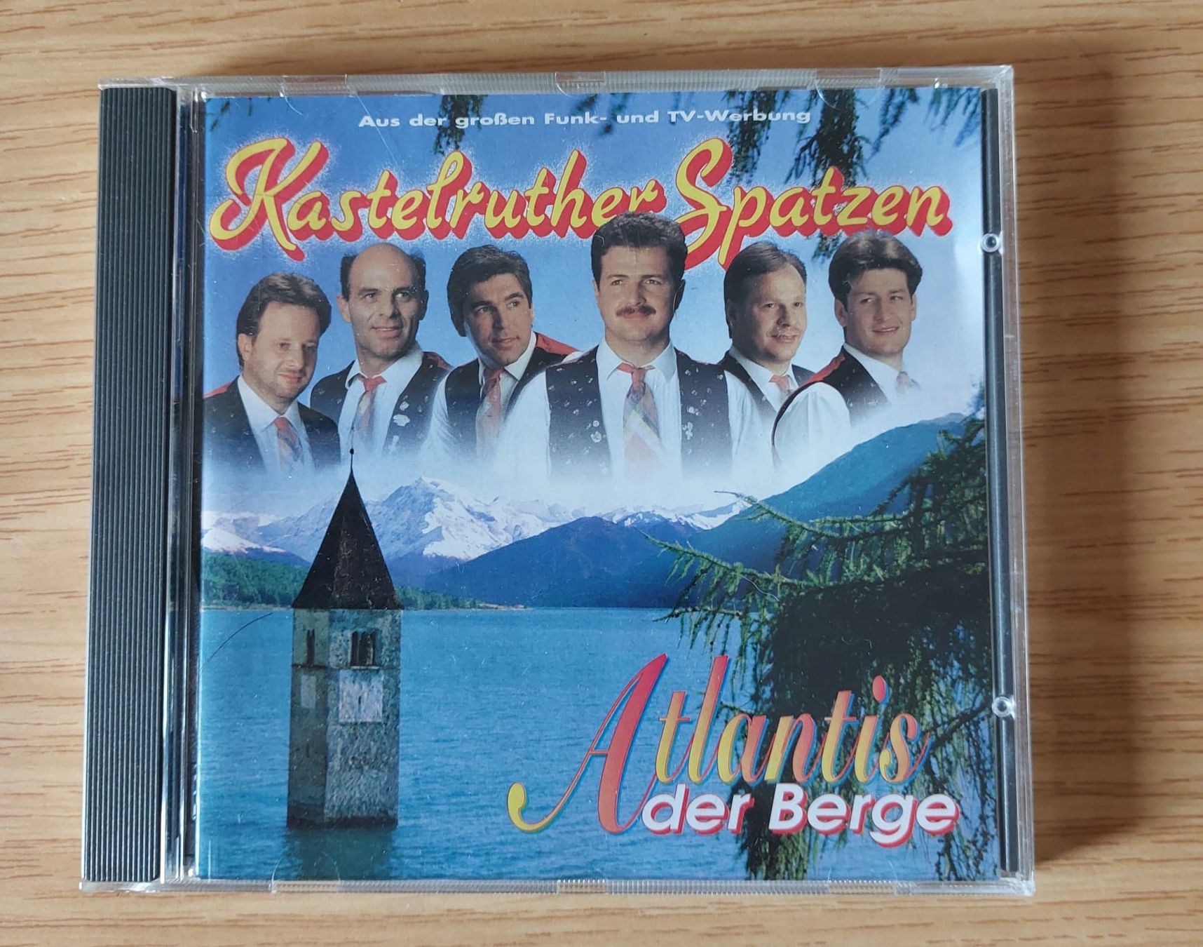 CDs: CD - Kastelruther Spatzen - Atlantis der Berge – Gebraucht aus Urtenen-Schönbühl von Kahru