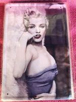 Marilyn Monroe Hollywood film pin up