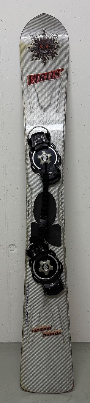 Board: Virus Terminator 165cm Kevlar inkl. Intec Titanium M – Difettoso da Lachen SZ venduto da boris3537