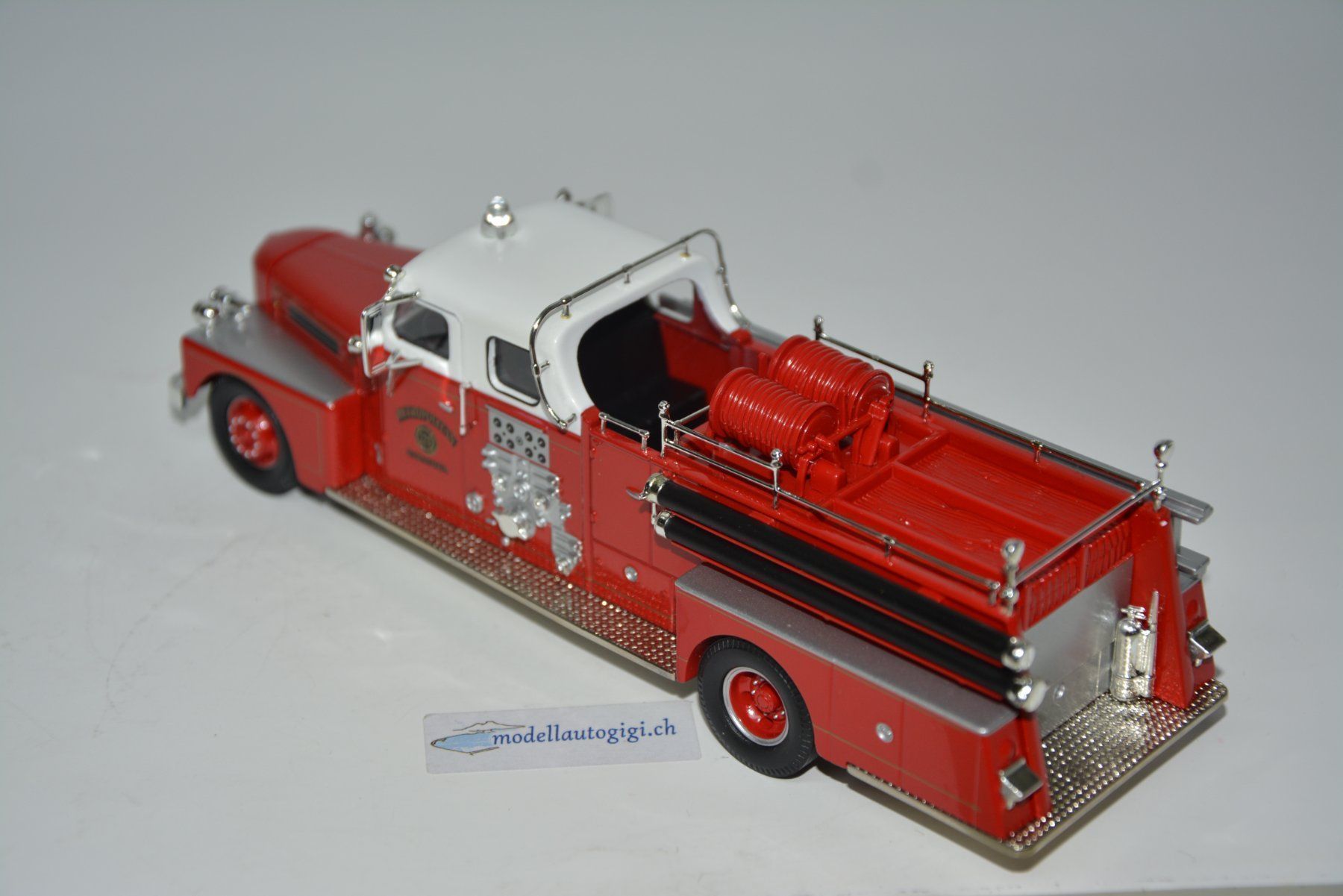 Kit di modellismo & Modellini statici: Peter Pirsch  Sons Closed CAB Sedan 1:50 – Nuovo e nell'imballaggio originale da Goldach venduto da Feivel9 8