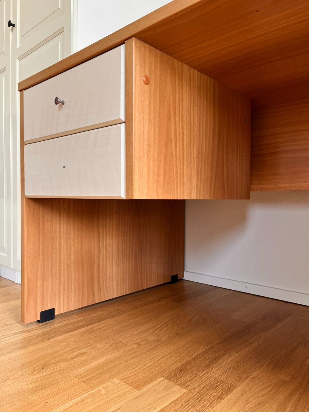 Bureaux: Schreibtisch – D'occasion à Mellingen par ggloss 3