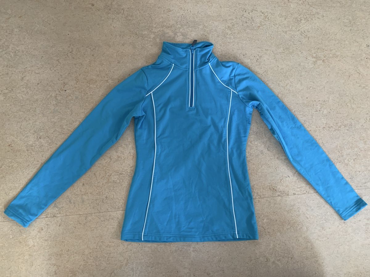 Pullover & Sweatshirts: Skipulli – Gebraucht aus Niederönz von irgendwo