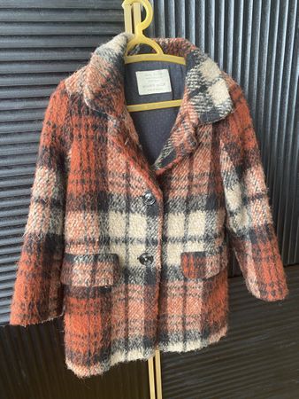 Zara coat size 116