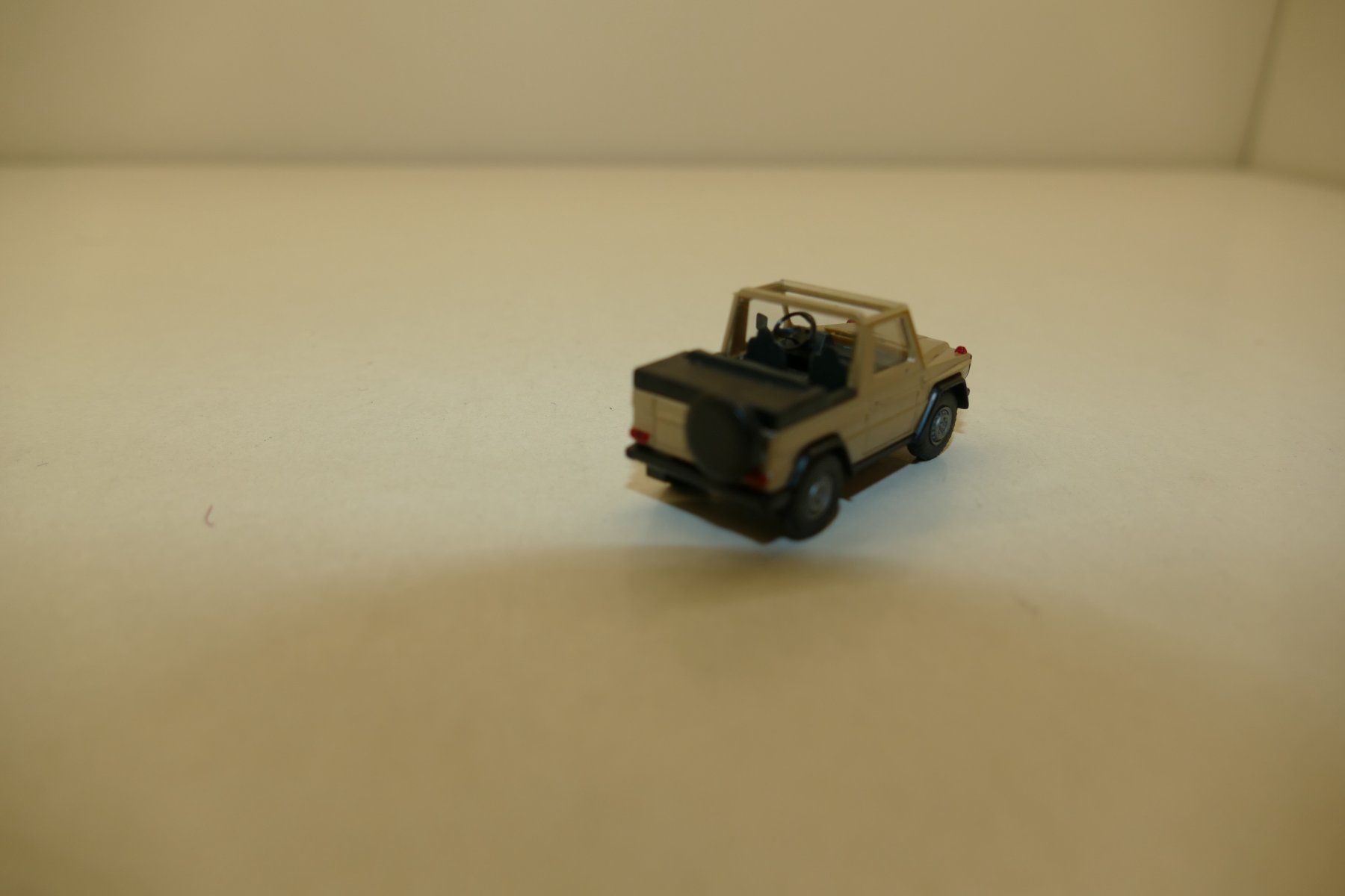Modellini d'auto: M 1:87: Mercedes Benz – Nuovo (secondo la descrizione) da Niederhasli venduto da rail-duerst 2