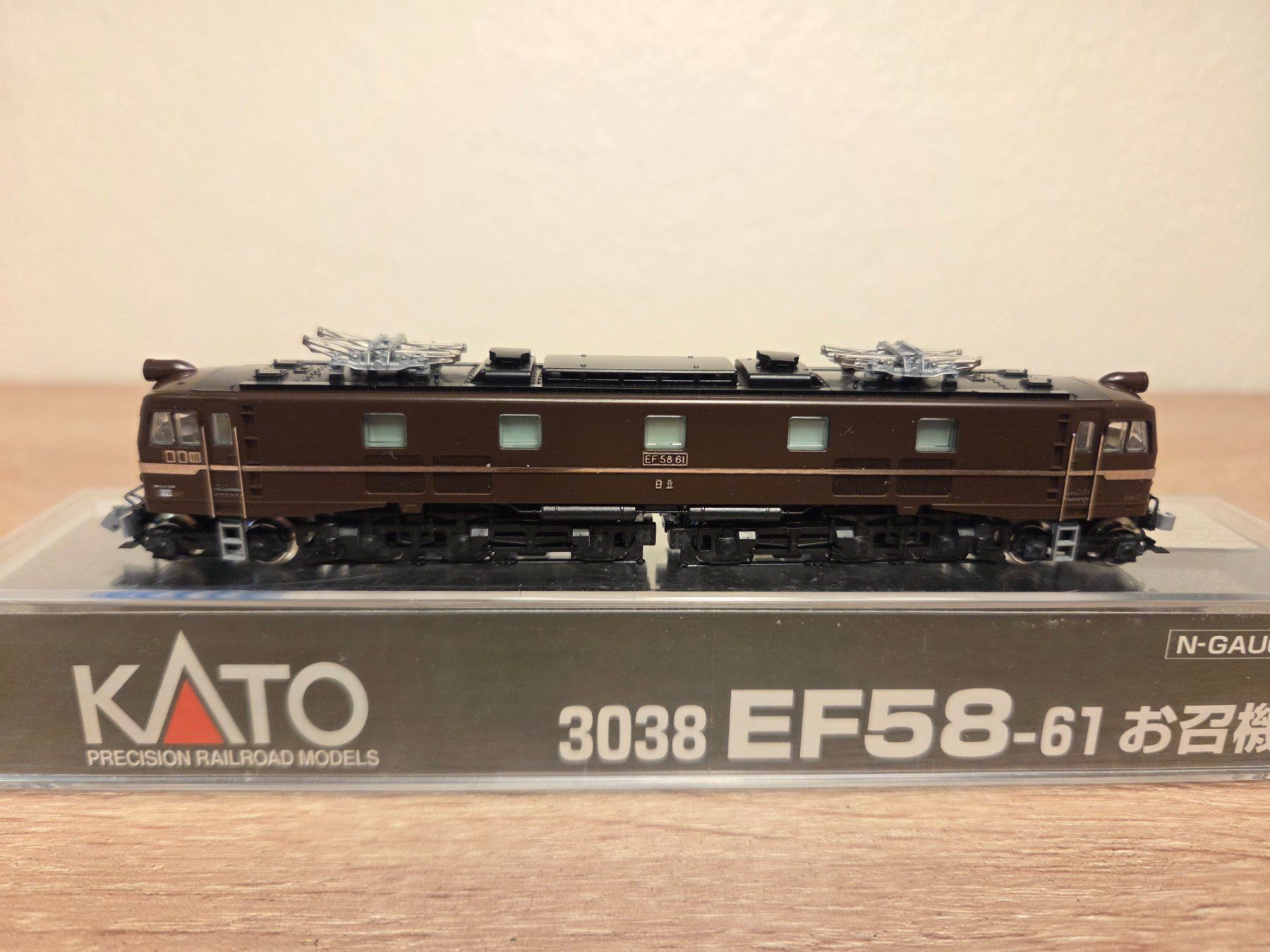 Kato Modellini di ferrovie: Kato N 3038 E-Lok EF58 J.N.R – Usato da St-Aubin-Sauges venduto da Lo_Go