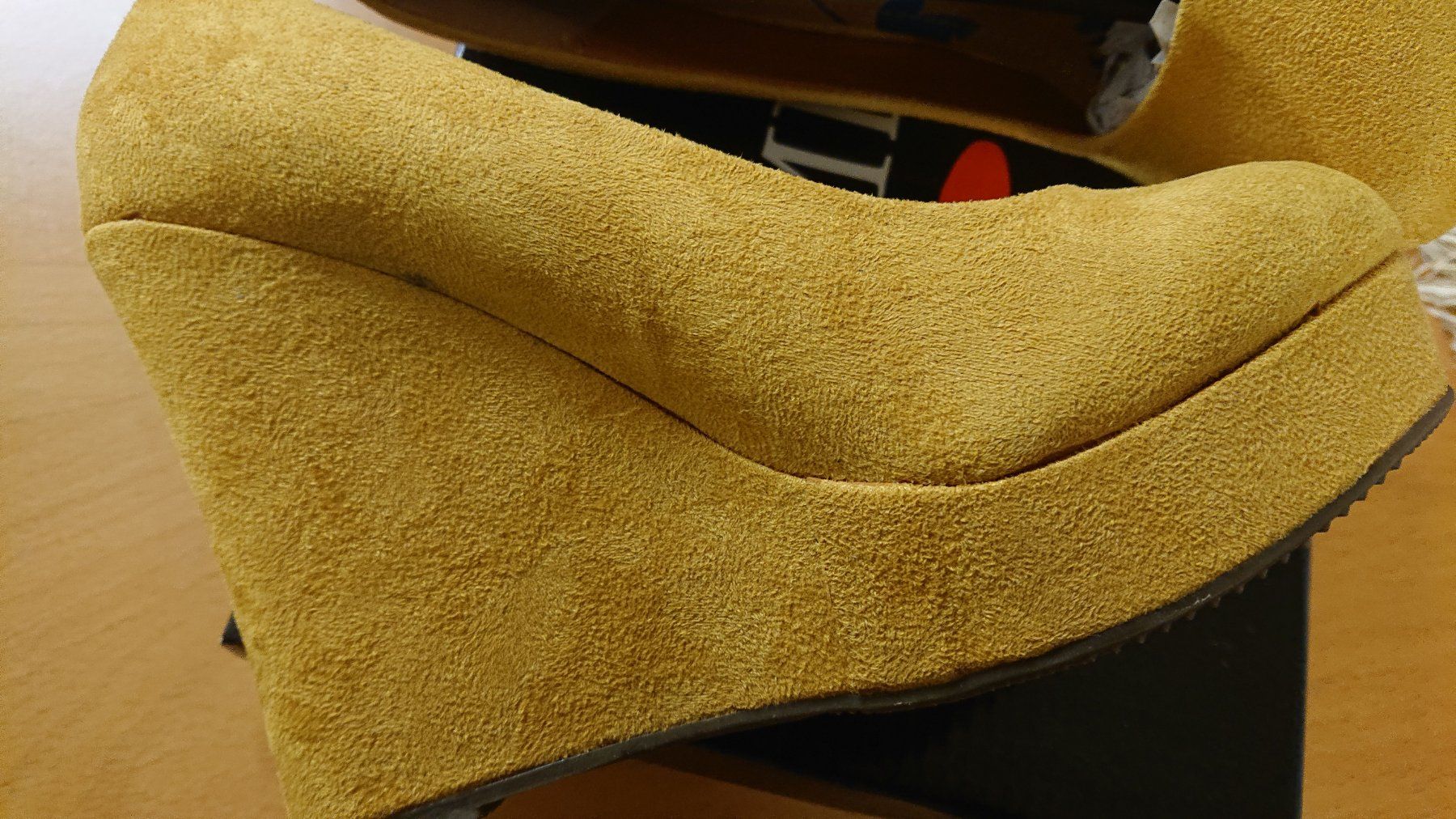 Scarpe da donna: Damenpumps Gelb Grösse 37 – Nuovo e nell'imballaggio originale da Reinach BL venduto da Hampe45 3