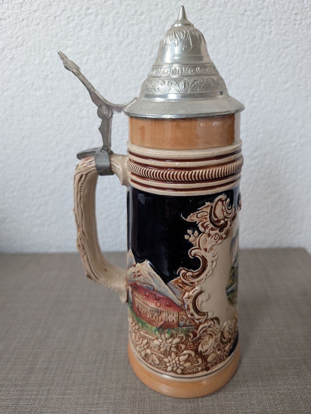 Bicchieri: KING Bierkrug 1 L Mooserboden – Usato da Bern venduto da ari_66yc 2
