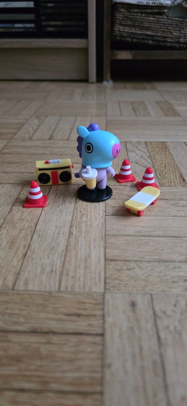 Figuren: BT21 UNIVERSTAR Sammelfigur Manh Skate Version – Neu (gemäss Beschreibung) aus Spreitenbach von SophieHatter89 1