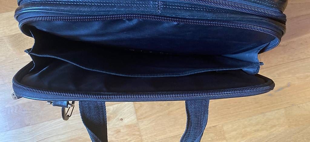 Borse: Sacoche cuir avec des attaches vélo – Usato da Lausanne venduto da fjo_67wq 3