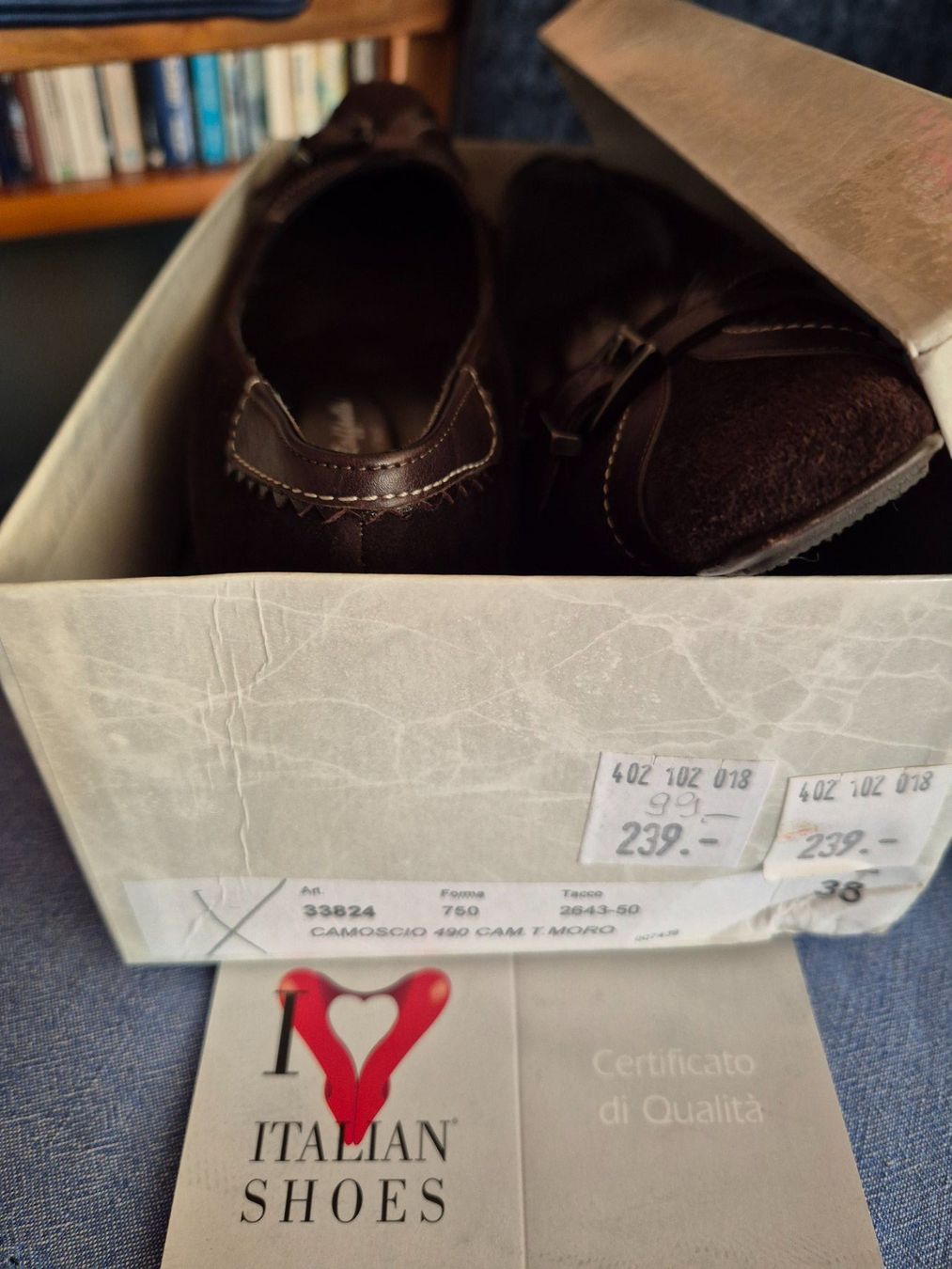 Damenschuhe: Escarpins dames, T 38, cuir daim, couleur chocolat – Neu (gemäss Beschreibung) aus La Tour-de-Peilz von PasciSwiss 6