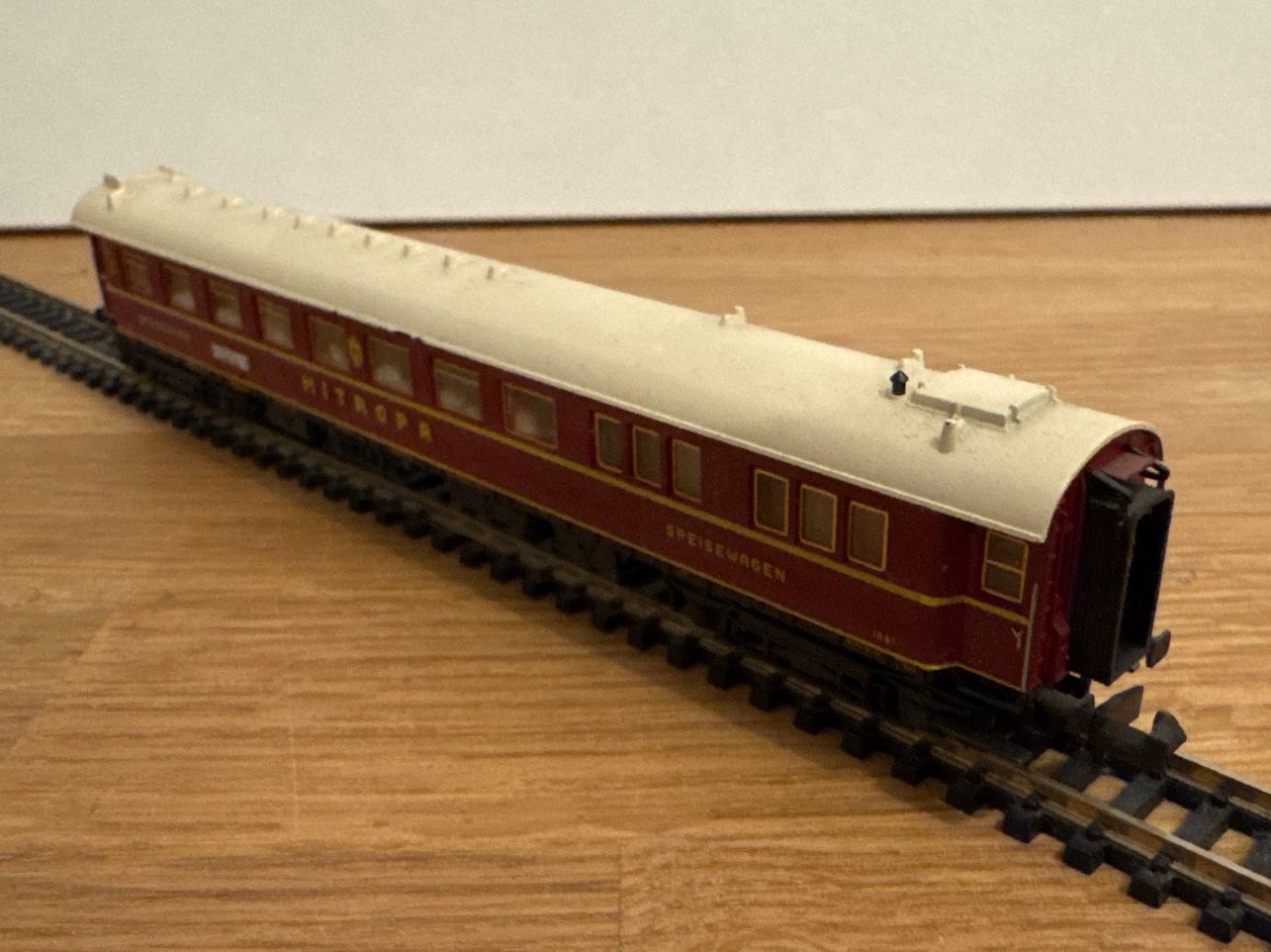 Trix Modellini di ferrovie: Minitrix 3154 Speisewagen "Mitropa" – Nuovo (secondo la descrizione) da Schlierbach venduto da Look8 1