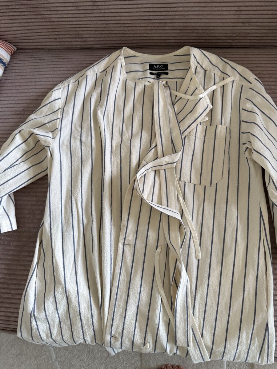 Lotti di vestiti: Casual bundle: APC, Agolde, Nili Lotan, Joseph, CdC – Usato da Crans VD venduto da jes_8r92