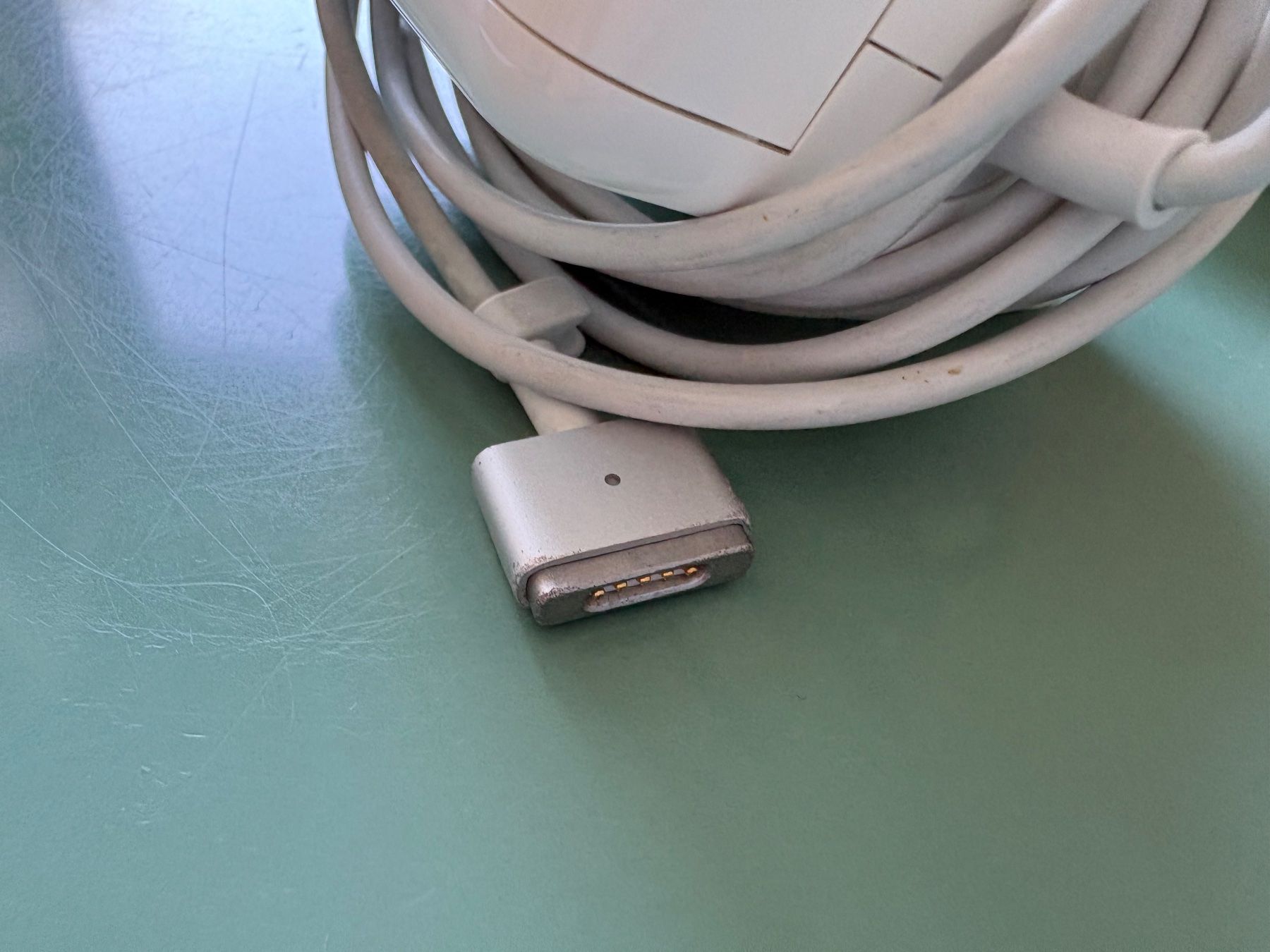 Apple Portables: MacBook Air – Défectueux à Wabern par 1805 4