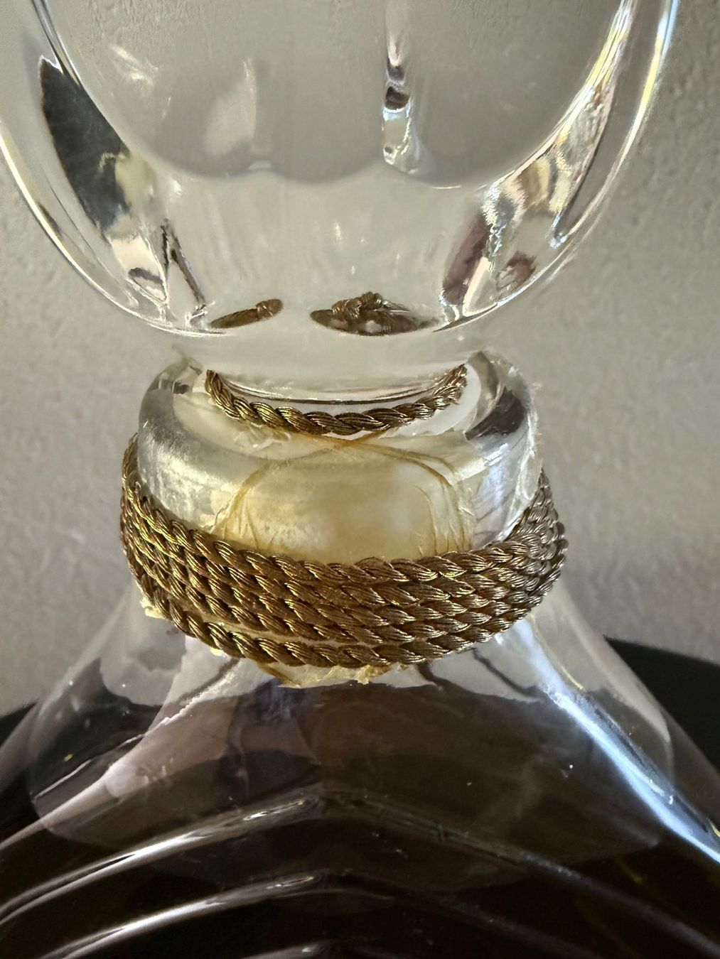 Guerlain Flaconi: GUERLAIN - Grossfactice Parfum Chamade – Usato da St. Gallen venduto da aracne 5