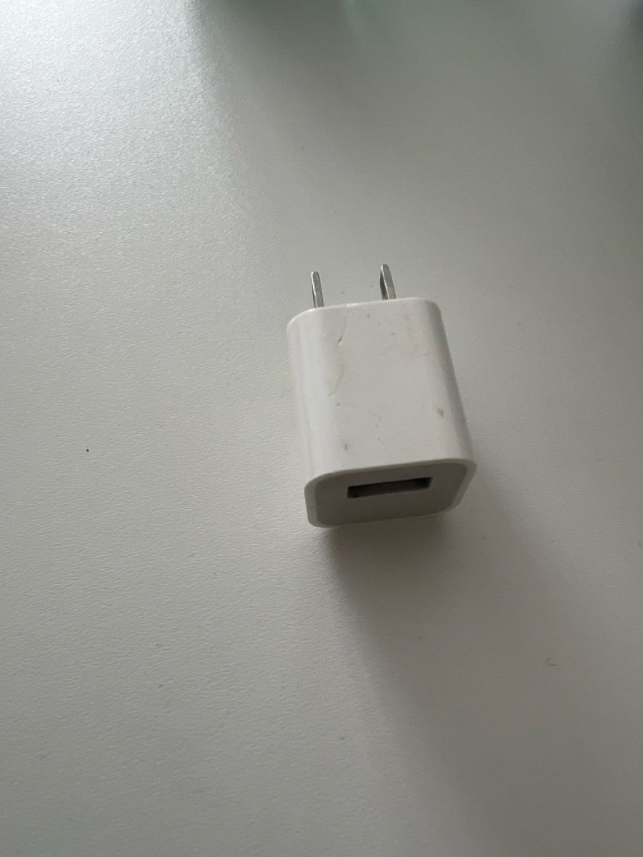 Apple Laufwerke & Adapter: Apple iPhone Charger Adapter White Used – Gebraucht aus Genève von nic_ss9x 1