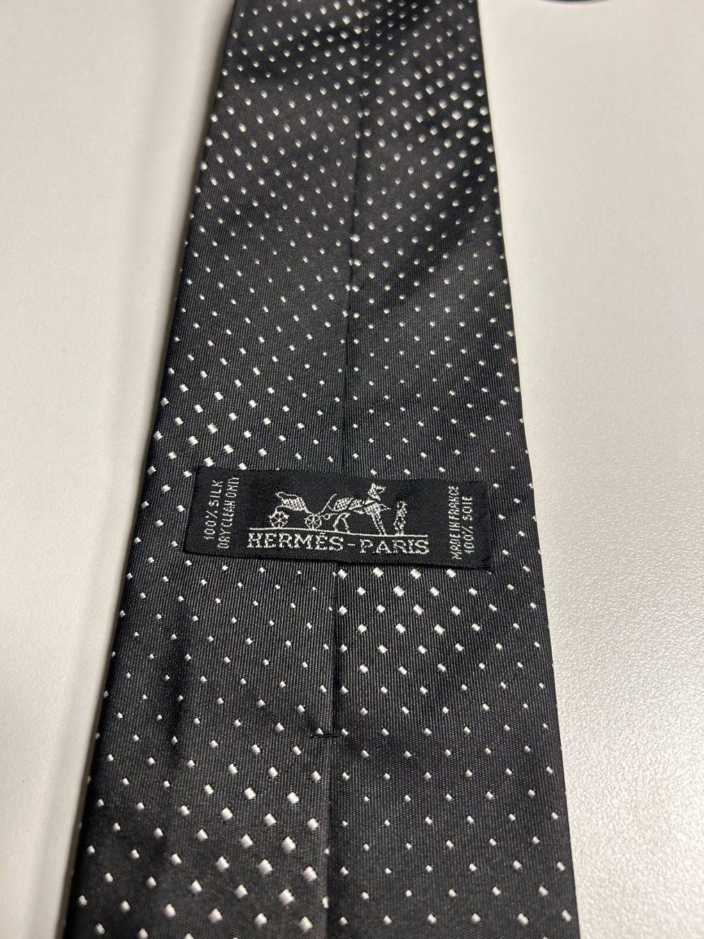 Hermès Krawatten: Hermès Taffet Muster Krawatte – Gebraucht aus Bern von kurtikobolt74 2
